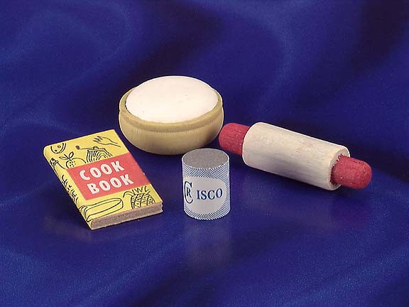 INTERNATIONAL MINIATURES - 1 Inch Scale Dollhouse Miniature - Baking Supplies (IM65160) 731851651607