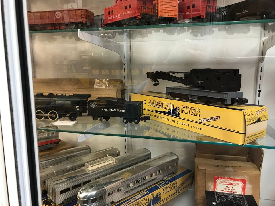 old-toy-train-collections-for-sale-8.jpg