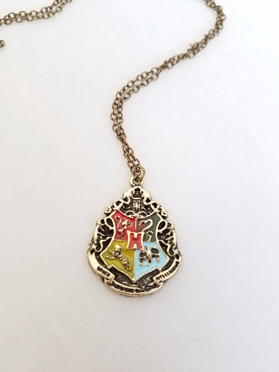 Harry Potter HOGWARTS Crest Pendant