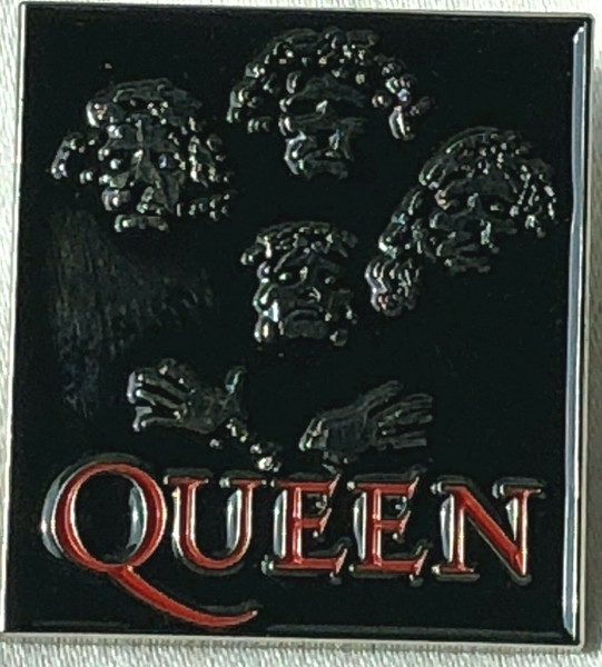 QUEEN II Album Rock Band (Mercury - May - Taylor - Deacan) UK Imported Lapel Pin