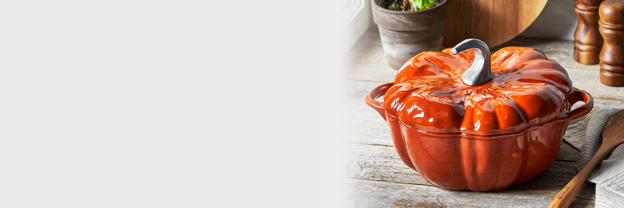 https://www.zwilling.com/dw/image/v2/BCGV_PRD/on/demandware.static/-/Sites-zwilling-uk-Library/en_GB/dw3d8926fe/Page-Designer-Category-Pages/root/hero-banners/ZW_FS_Bowls_2024_Hero_Banner_Launch_KV_Main_Category_Page_EN_2100x1400.jpg?sw=768
