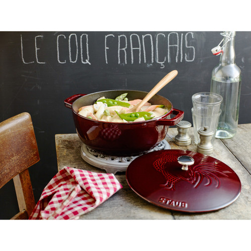 staub 両手鍋 ルースターココット　チェリー　24CM Staub French Rooster Cocotte - 24cm - Zwilling