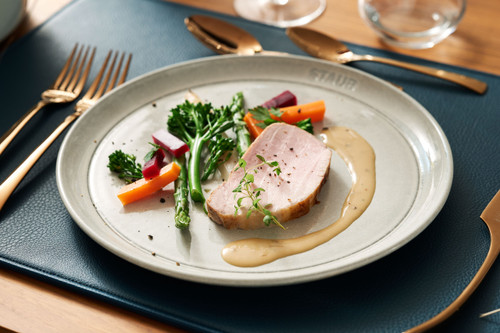 Staub Ceramic Flat Plate 26cm White Truffle - 1pc Staub Ceramic Flat Plate 26cm White Truffle - 1pc