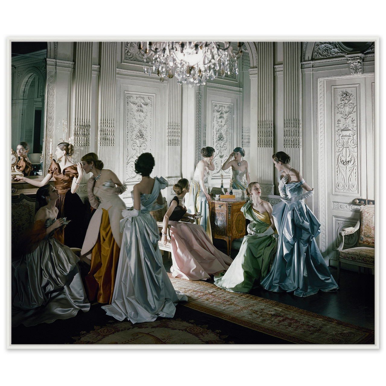 K-CN-BKT-19-0057 Vogue Magazine Cover, Artist- Cecil Beaton, June