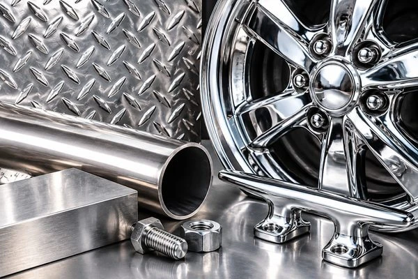 Polished aluminum diamond plate, chrome wheel and stainless steel surfaces