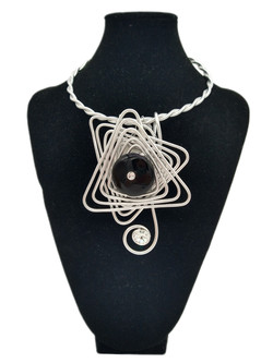 Front of the Silver Geometric Twist Wire Necklace from Jeff Lieb