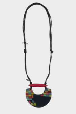 Front of the Multi Adjustable Pendant Necklace from Sylca