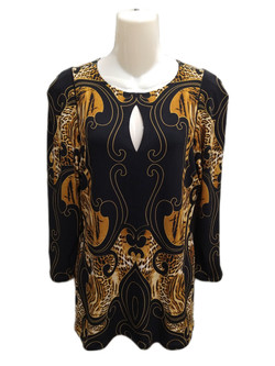 Front of the Keyhole Mirrored Print Top from Eva Varro in the Mered print