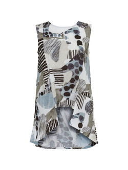 Front of the Abstract Print Tunic with Pockets from Ever Sassy in the colors multicolor print