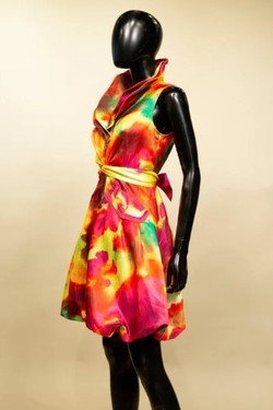 Front of the Wire Collar Bubble Dress from Samuel Dong in the Yellow / Bougainvillea print