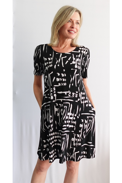 Front of the A-line Dress with Pockets from Soft Works style 97220 in the colors black and white