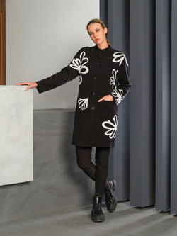Front of the Flower Print Button-Up Sweater Coat style 76308 from Dolcezza in the colors black and white