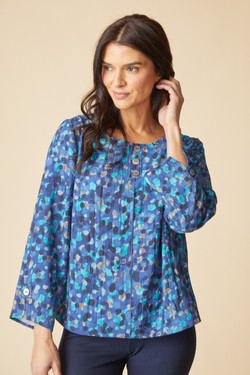 Front of the Destination Dot Pleat Back Button Pullover style 34332 from Habitat in the Tide print