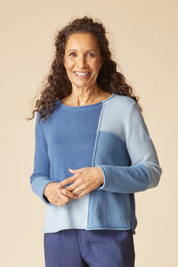 Front of the Yin Yang Block Party Sweater style 81255 from Habitat in the color harbor blue