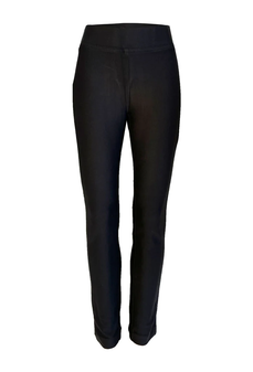 Front view of the Ankle Ponte Leggings from Ethyl in the color black
