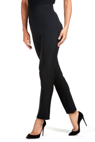 Model wearing the Slim Fit Pencil Pants from Frank Lyman in the color black