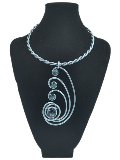 Front of the Blue Twist Wire Necklace from Jeff Lieb