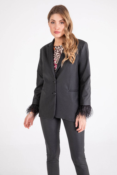 Front of the Soiree Feather Jacket from Isle by Melis Kozan in the color black