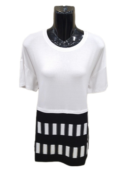 Front of the Colorblock Short Sleeve Tee from Ever Sassy in the color black and white