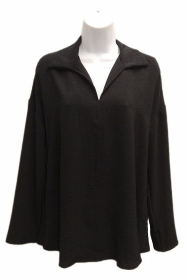 Front of the Collared Button-Back Top style MS1922 from Last Tango in the color black
