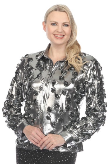 Front of the Metallic Rosette Blouse style Z12979 from AZI Jeans in the color silver