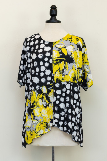 Front of the Mix Media Crinkle T-Shirt style 773 from Vine Street in the multicolor print