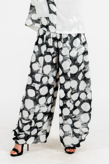 Front of the Polka Dot Wide Pants style FC261217 from Fashion Concepts in the shadow dots print