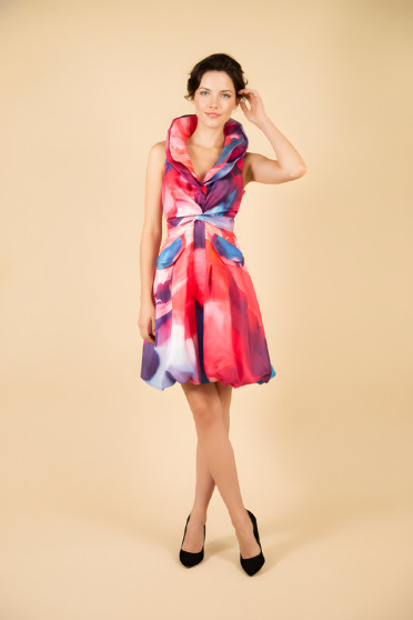 Front of the Double Wire Collar Sleeveless Bubble Dress style S26150 from Samuel Dong in the fuchsia/multi print