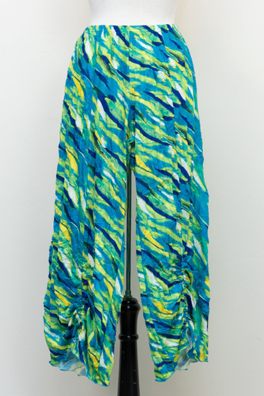 Front of the Tie Bottom Crinkle Pants style 241 from Vine Street in the multi/marine print