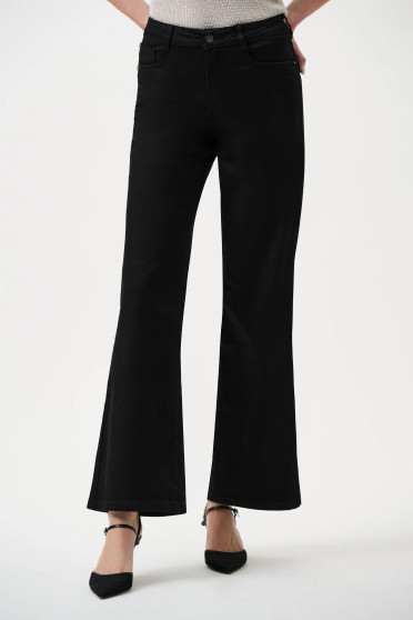 Classic Goldie Wide-Leg Stretch Jeans