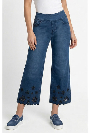 Front of the Garden Walk Cropped Cut-Out Jeans style P601MEDE from Ethyl in the color blue
