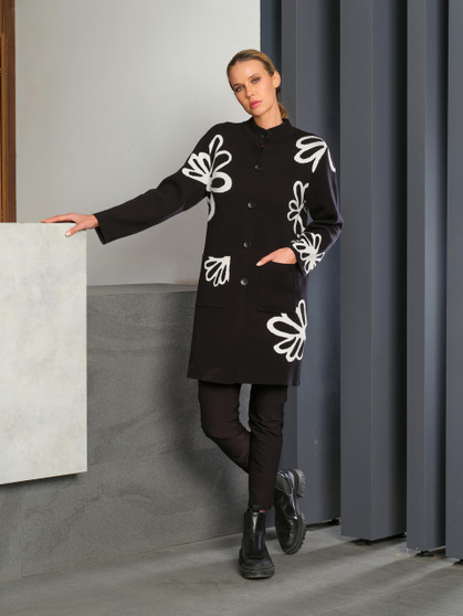 Front of the Flower Print Button-Up Sweater Coat style 76308 from Dolcezza in the colors black and white