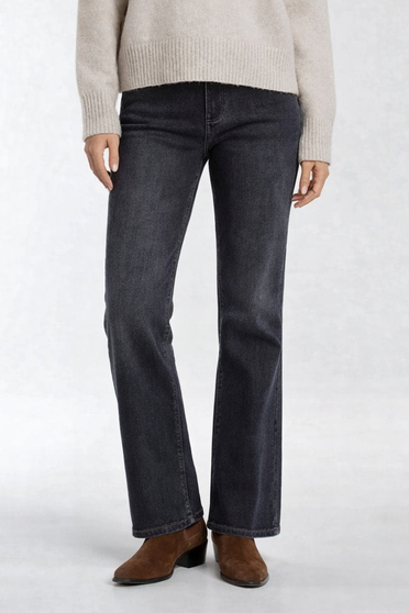 Front of the Baby Bootcut Jeans style PR-180-DS from Carreli Jeans in the color dark stone