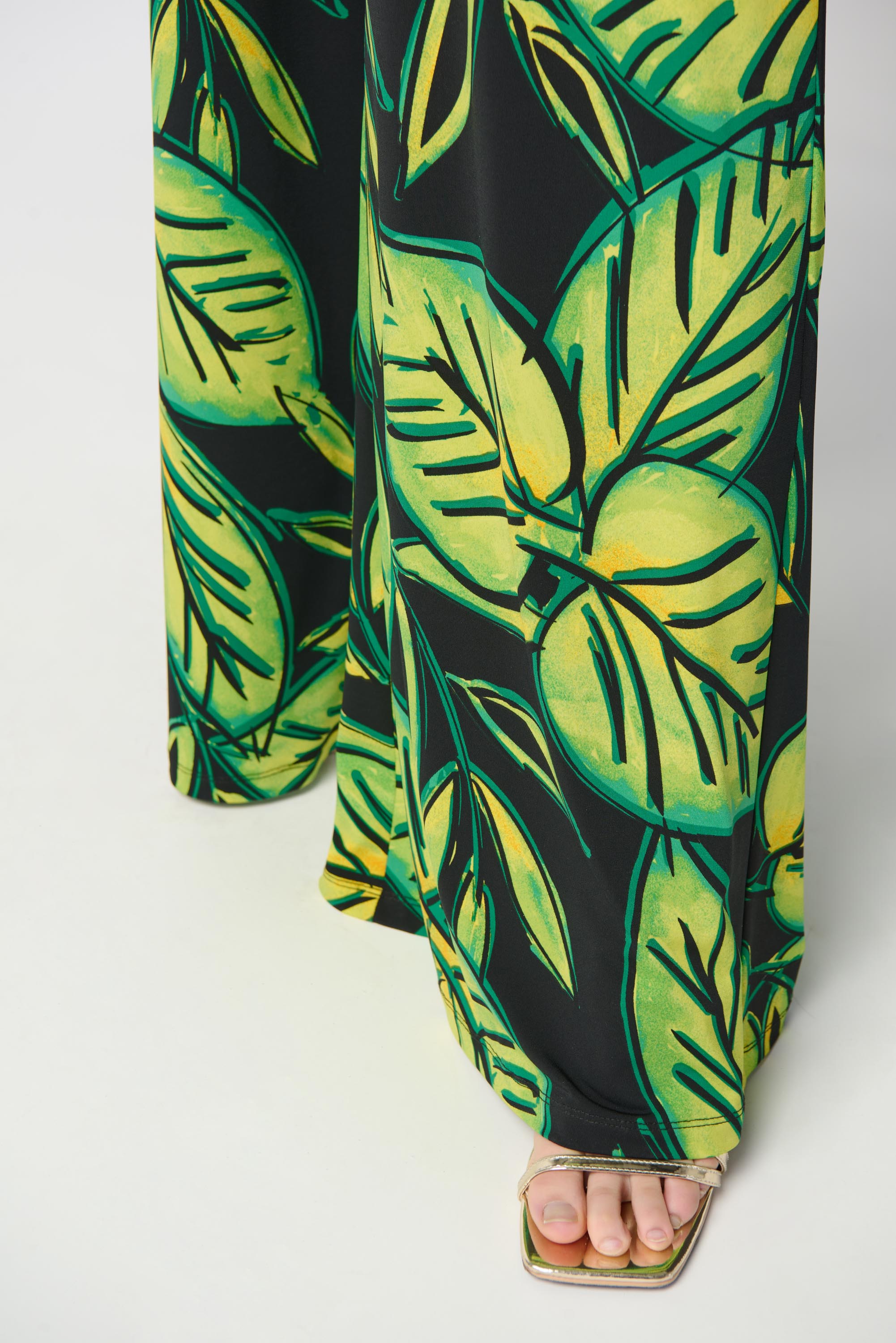 ＜6(ROKU)＞ LEAF PRINT PANTS 6（ROKU）(ロク)の「＜6(ROKU)＞LEAF PRINT PANTS/パンツ」 - PARTE