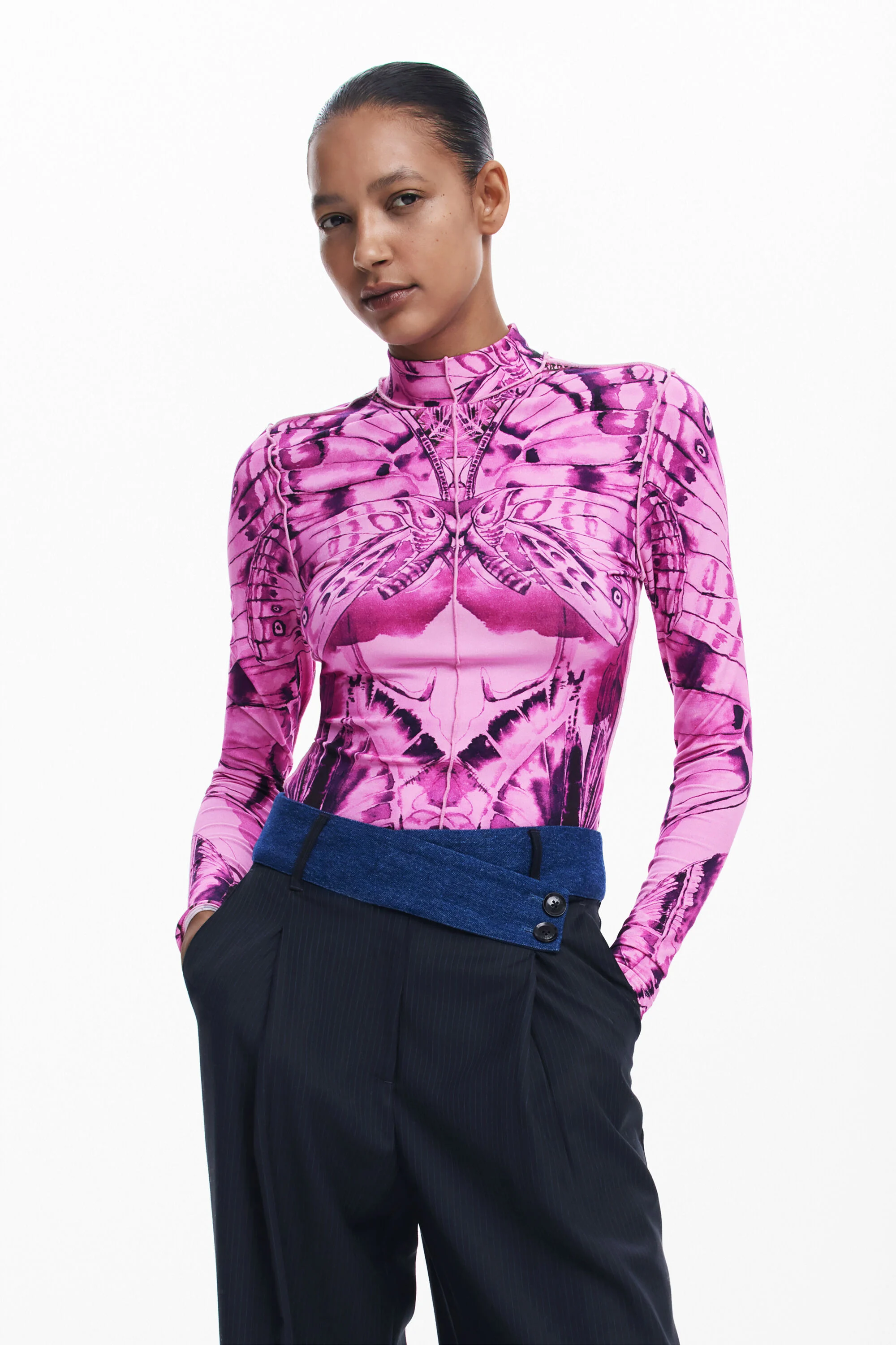 トップス 594.ladies tops longsleeve 24WWTK97__15757.1727895444.png