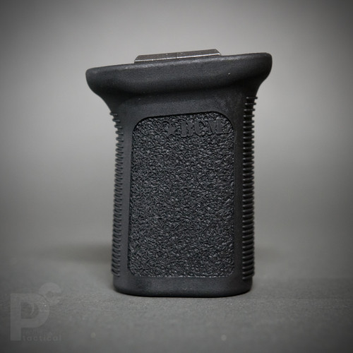 Bravo Company Manufacturing BCMGUNFIGHTER Vertical Grip Mod 3 - Picatinny/M-LOK Bravo Company Manufacturing BCMGUNFIGHTER Vertical Grip Mod 3 - Picatinny/M-LOK