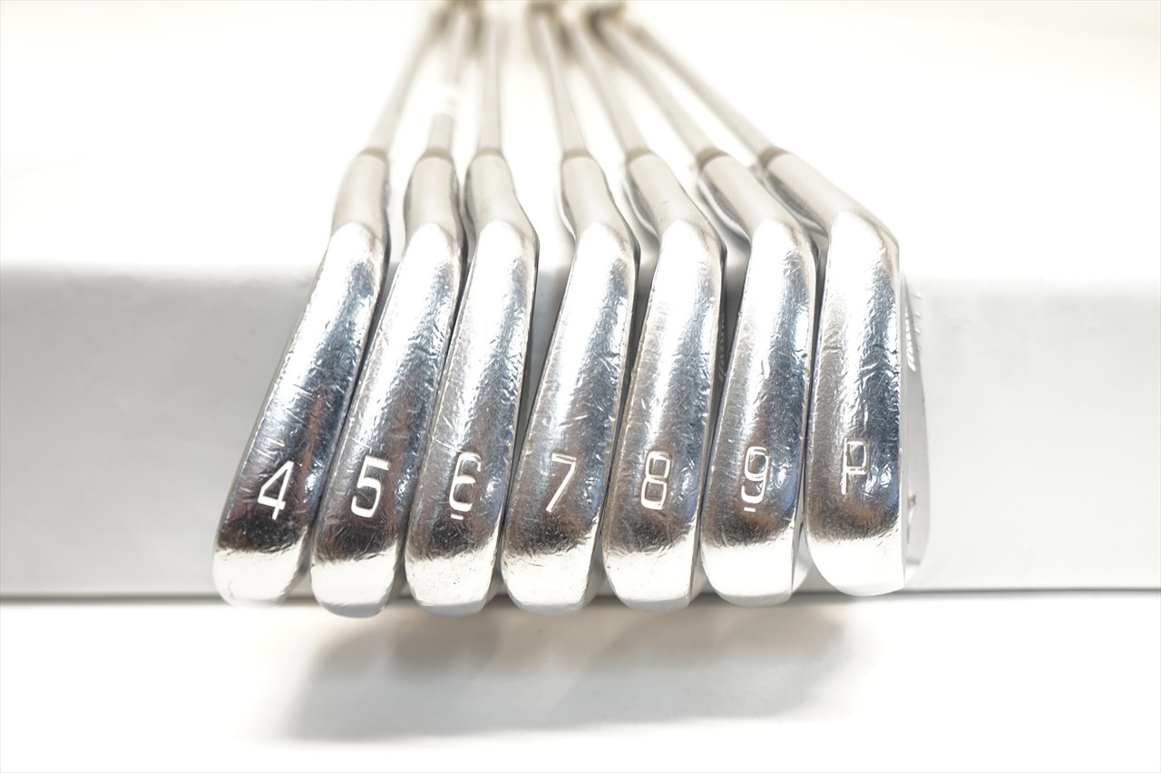 Mizuno Mp-18 Iron Set 4-Pw Stiff Flex Kbs Tour 120 Steel 1090281
