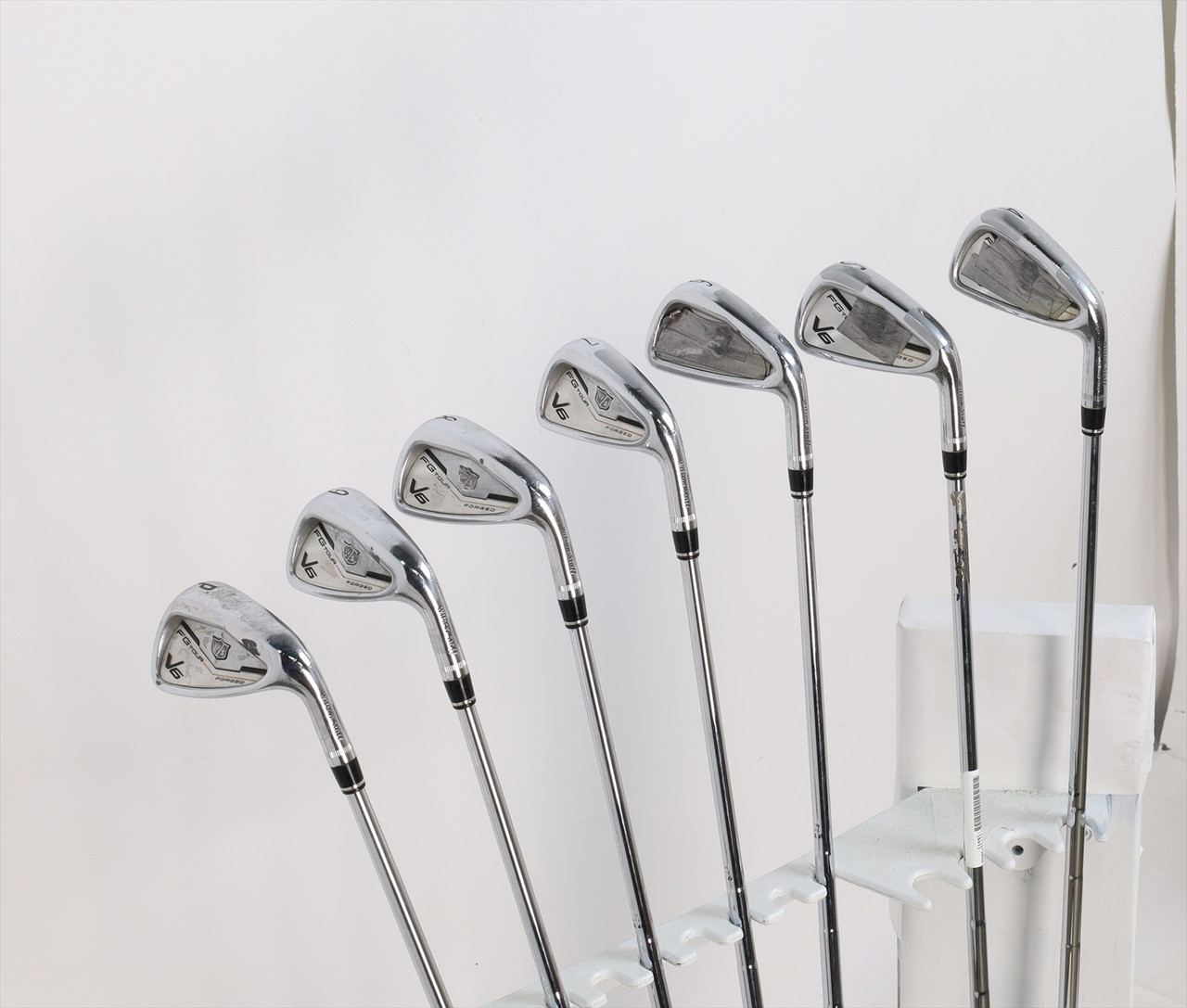 Wilson Fg Tour V6 Iron Set 4-Pw Stiff Dynamic Gold Amt Steel