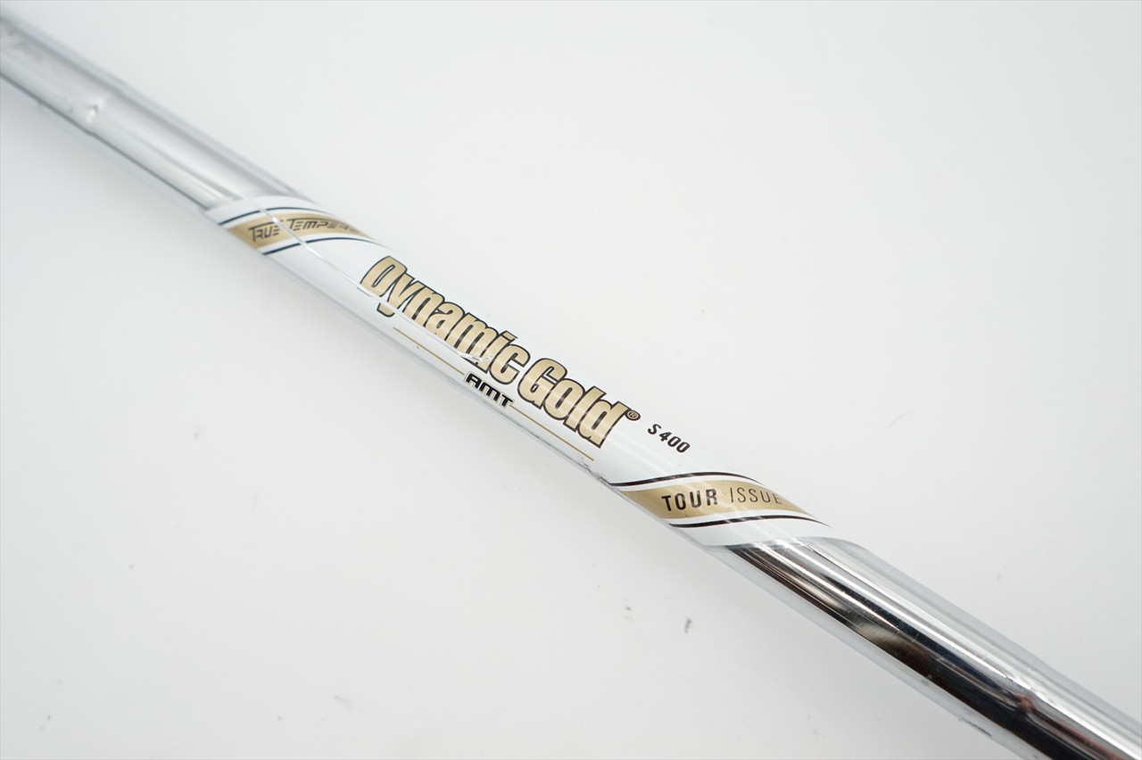 True Temper Dynamic Gold Tour Issue Amt White S400 37.75