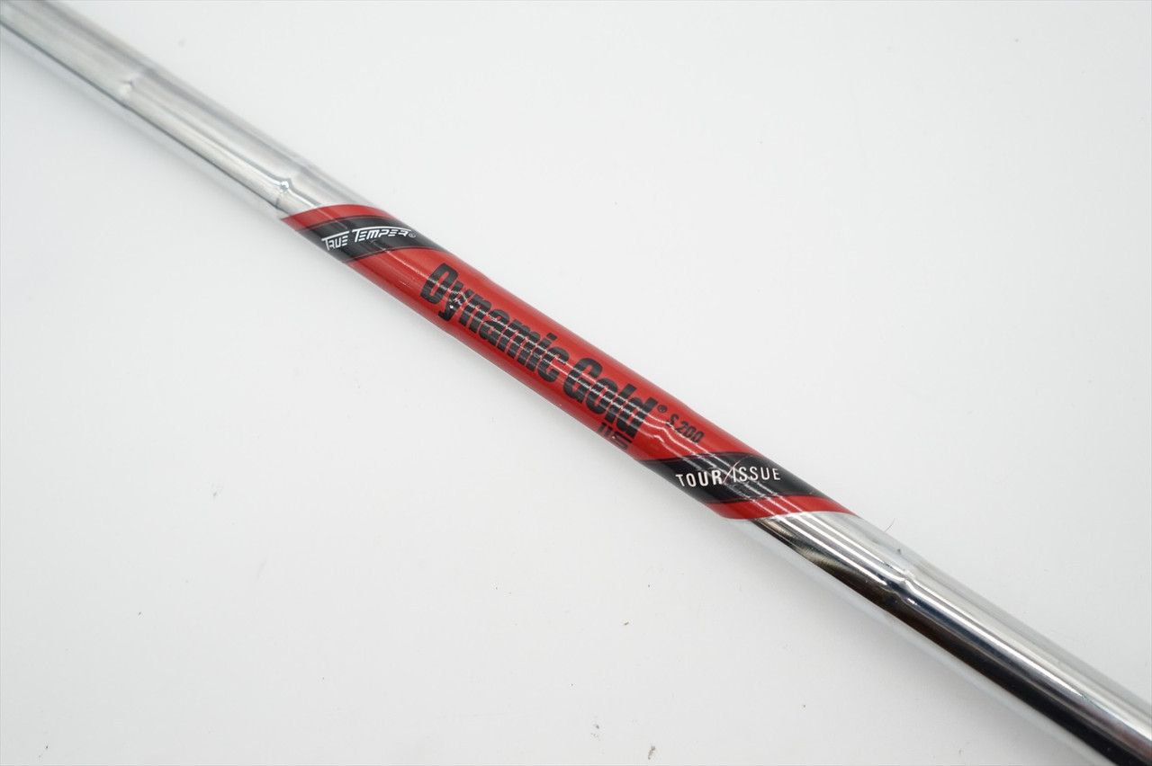 True Temper Dynamic Gold Tour Issue 115 S200 33.25
