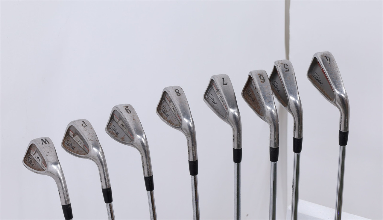 Titleist 775.Cb Iron Set 4-Pw, Gw Stiff Flex Dynamic Gold Steel