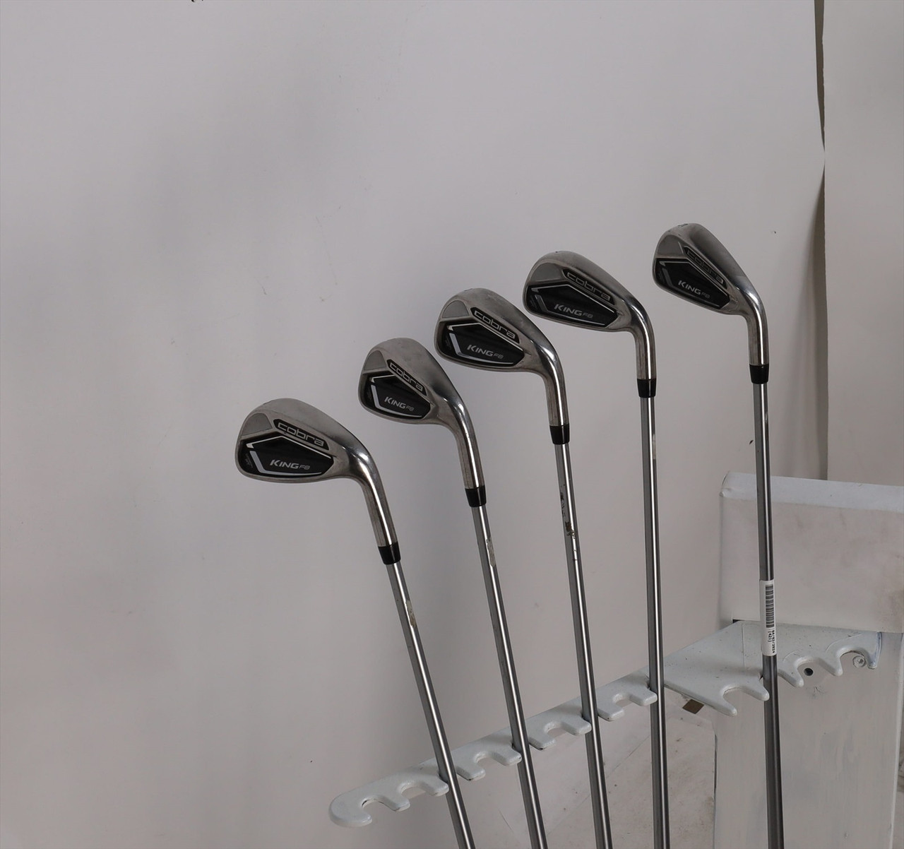 Cobra King F8 Iron Set 6-Pw Regular Aldila Rogue Pro 65 Graphite