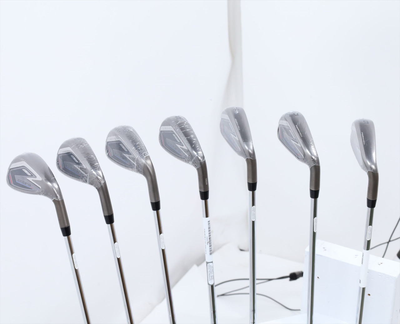 Cobra DARKSPEED ONE LENGTH アイアン5本セット Cobra Darkspeed One Length Iron Set 5-Pw, Gw Regular Kbs Tour Lite