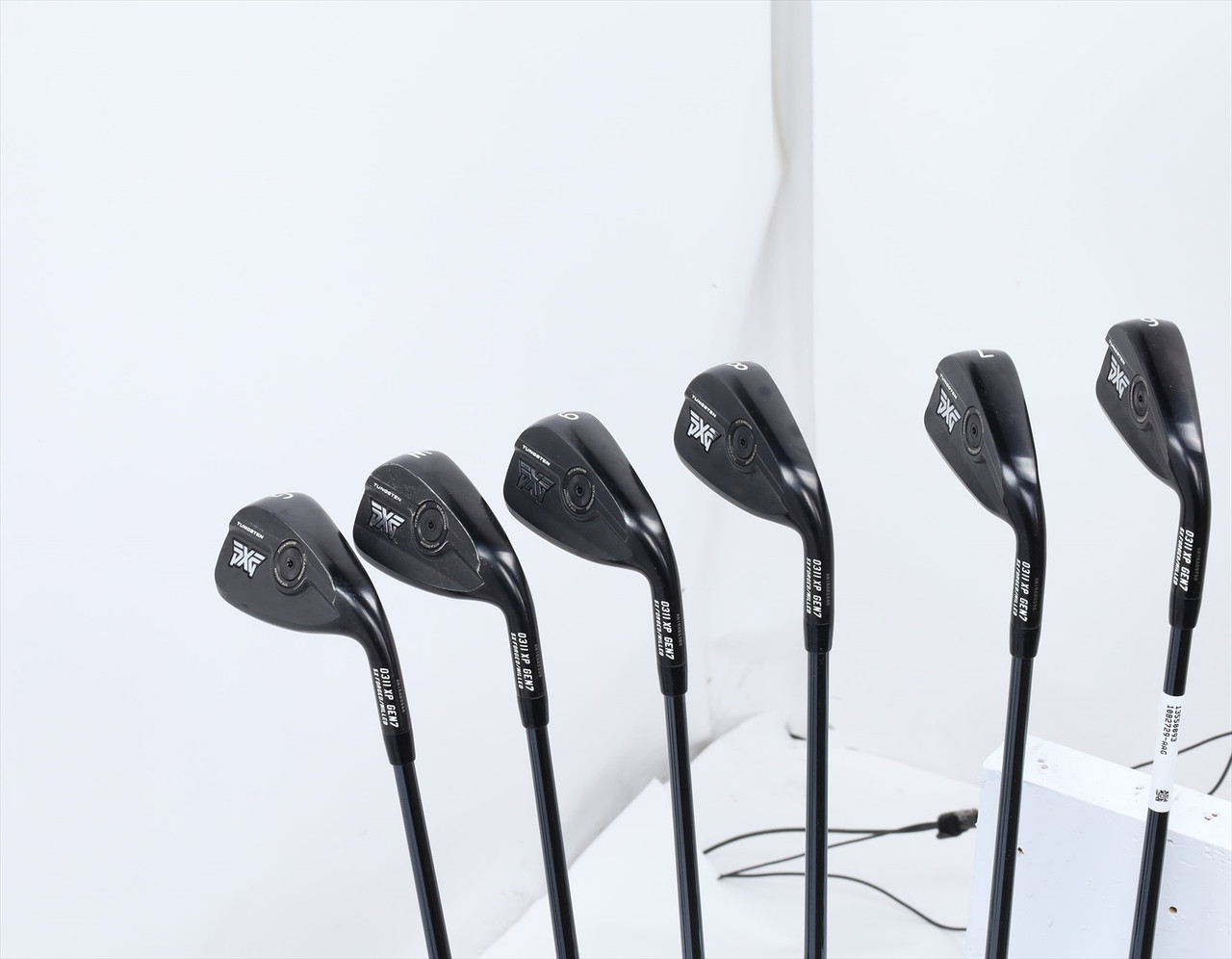 Pxg 0311Xp Gen 7 Black Iron Set 6-Pw, Gw Regular Flex Recoil Dart
