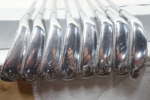 New Maruman Shutle Gld Iron Set 5-Pw, Pa, A Stif Zelos 8 Plus 1" 1116556 HB2-5-90 New Maruman Shutle Gld Iron Set 5-Pw, Pa, A Stif Zelos 8 Plus 1" 1116556 HB2-5-90