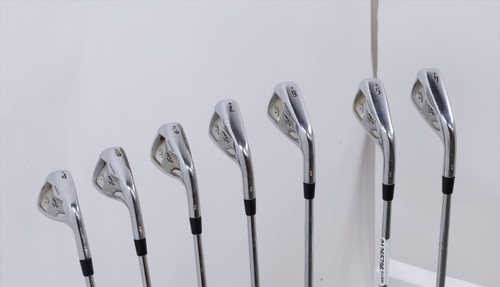 Callaway Apex Pro 19 Iron Set 4-Pw Extra Stiff Amt Tour White Steel 1265796 Fair Callaway Apex Pro 19 Iron Set 4-Pw Extra Stiff Amt Tour White Steel 1265796 Fair