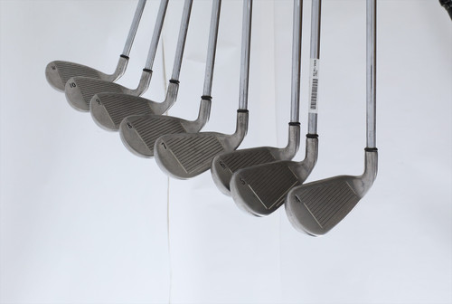 Callaway Big Bertha 2004 Iron Set 4-Pw, Aw Regular Flex Steel