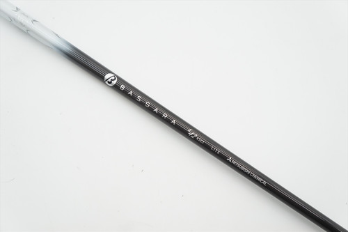 Mitsubishi Bassara E-Series 42g Lite 44" Driver Shaft Cobra 01284124 Mitsubishi Bassara E-Series 42g Lite 44" Driver Shaft Cobra 01284124