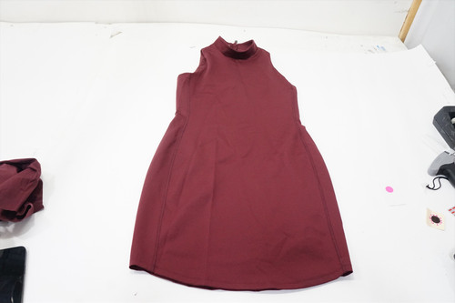 NEW Greyson Golf Classic Dress Womens Size Small Maroon Regular 996E 01223674 NEW Greyson Golf Classic Dress Womens Size Small Maroon Regular 996E 01223674