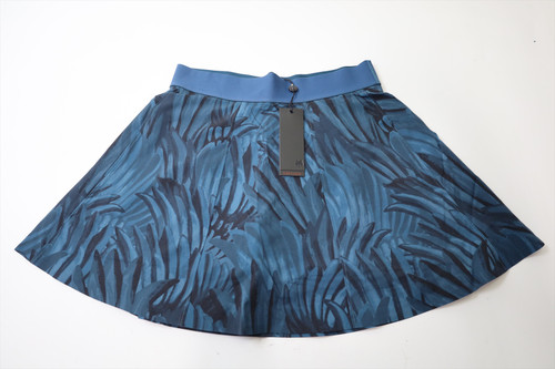 Greyson Camo Feather Phoenix Flare Skorts Womens Small Aegean 814G 01284657 Greyson Camo Feather Phoenix Flare Skorts Womens Small Aegean 814G 01284657